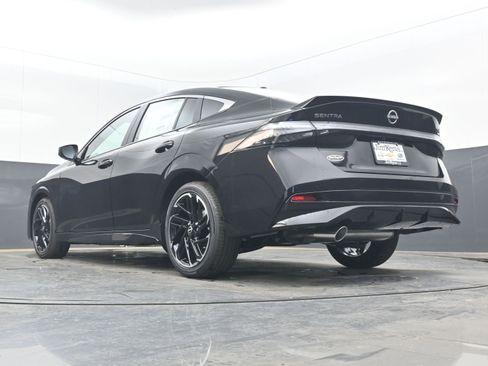 New 2026 Nissan Sentra SR FWD image 28