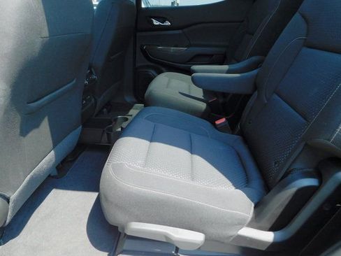 Used 2023 GMC Acadia SLE w/ Driver Convenience Package image 21