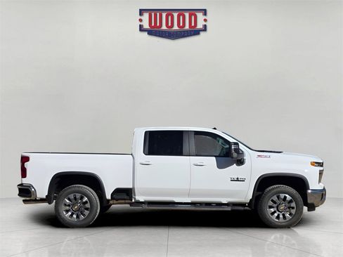 New 2026 Chevrolet Silverado 2500 LT w/ Texas Edition image 2