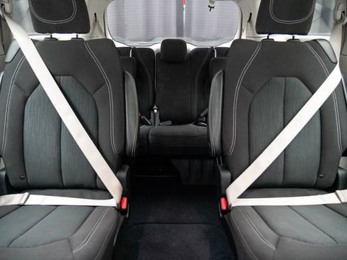 Used 2023 Chrysler Voyager LX FWD image 26