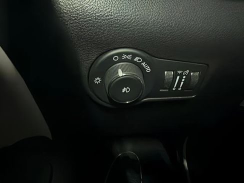 Used 2024 Jeep Compass Limited AWD/4WD image 22