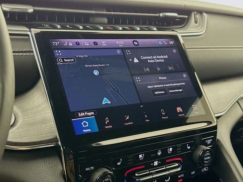 Used 2023 Jeep Grand Cherokee Overland image 15