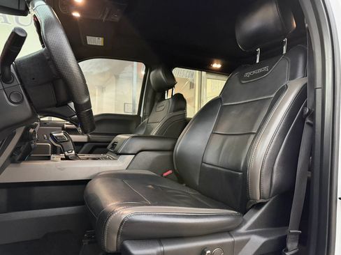 Used 2017 Ford F150 Raptor w/ Equipment Group 802A Luxury AWD/4WD image 10
