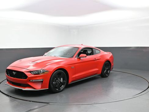 Used 2021 Ford Mustang GT Premium RWD image 39