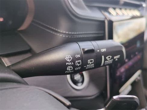 New 2025 Jeep Grand Cherokee L Limited w/ Trailer Tow Package image 26