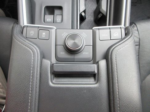 Used 2024 Toyota Grand Highlander Platinum image 54