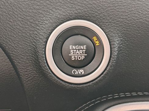 Used 2022 Dodge Challenger SXT w/ Blacktop Package image 25