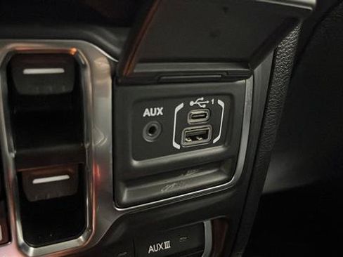 Used 2022 Jeep Wrangler Unlimited Rubicon 4xe w/ Safety Group AWD/4WD image 28