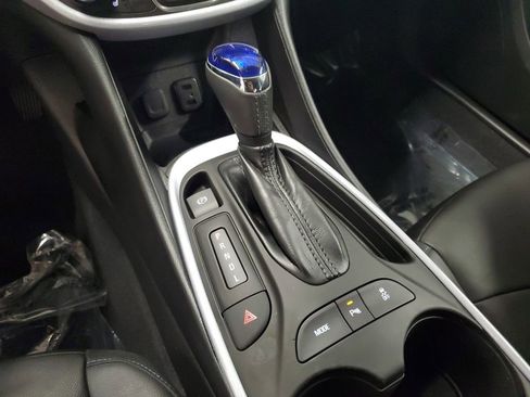 Used 2018 Chevrolet Volt LT w/ LT Driver Confidence Package image 24