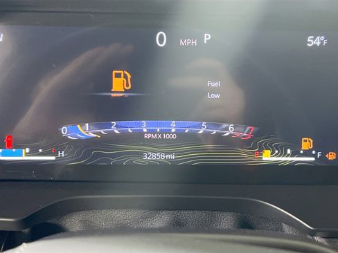 Used 2022 Jeep Grand Cherokee Overland image 12