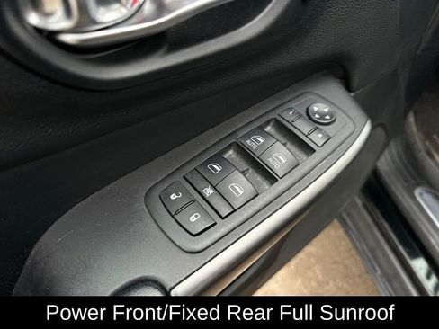 Used 2020 Jeep Cherokee Limited image 11