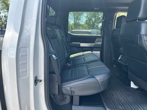 Used 2023 Ford F350 Platinum AWD/4WD image 12