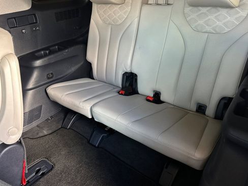 Used 2022 Hyundai Palisade Limited AWD/4WD image 14