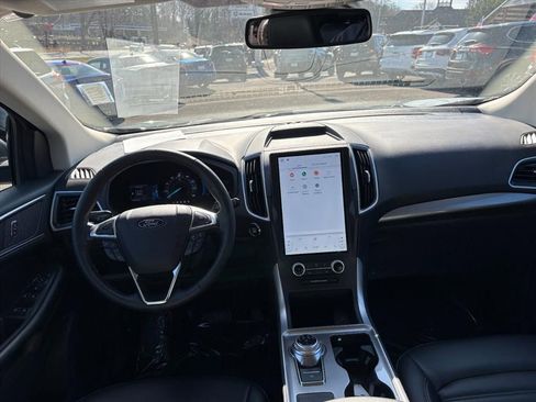 Used 2024 Ford Edge SEL AWD/4WD image 6