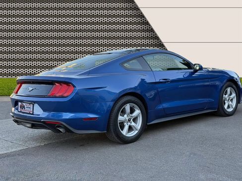 Used 2018 Ford Mustang Coupe image 11