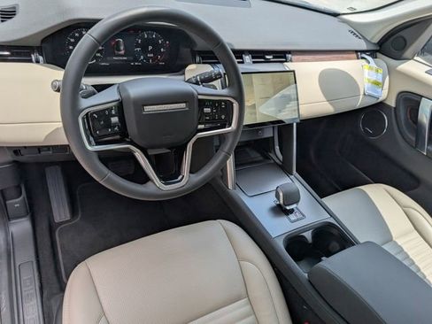 Certified 2025 Land Rover Discovery Sport S AWD/4WD image 4
