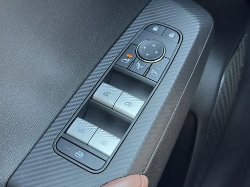 New 2025 Mitsubishi Outlander SEL image 22