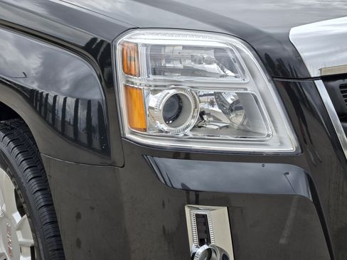 Used 2012 GMC Terrain SLE w/ LPO, Chrome Package image 8