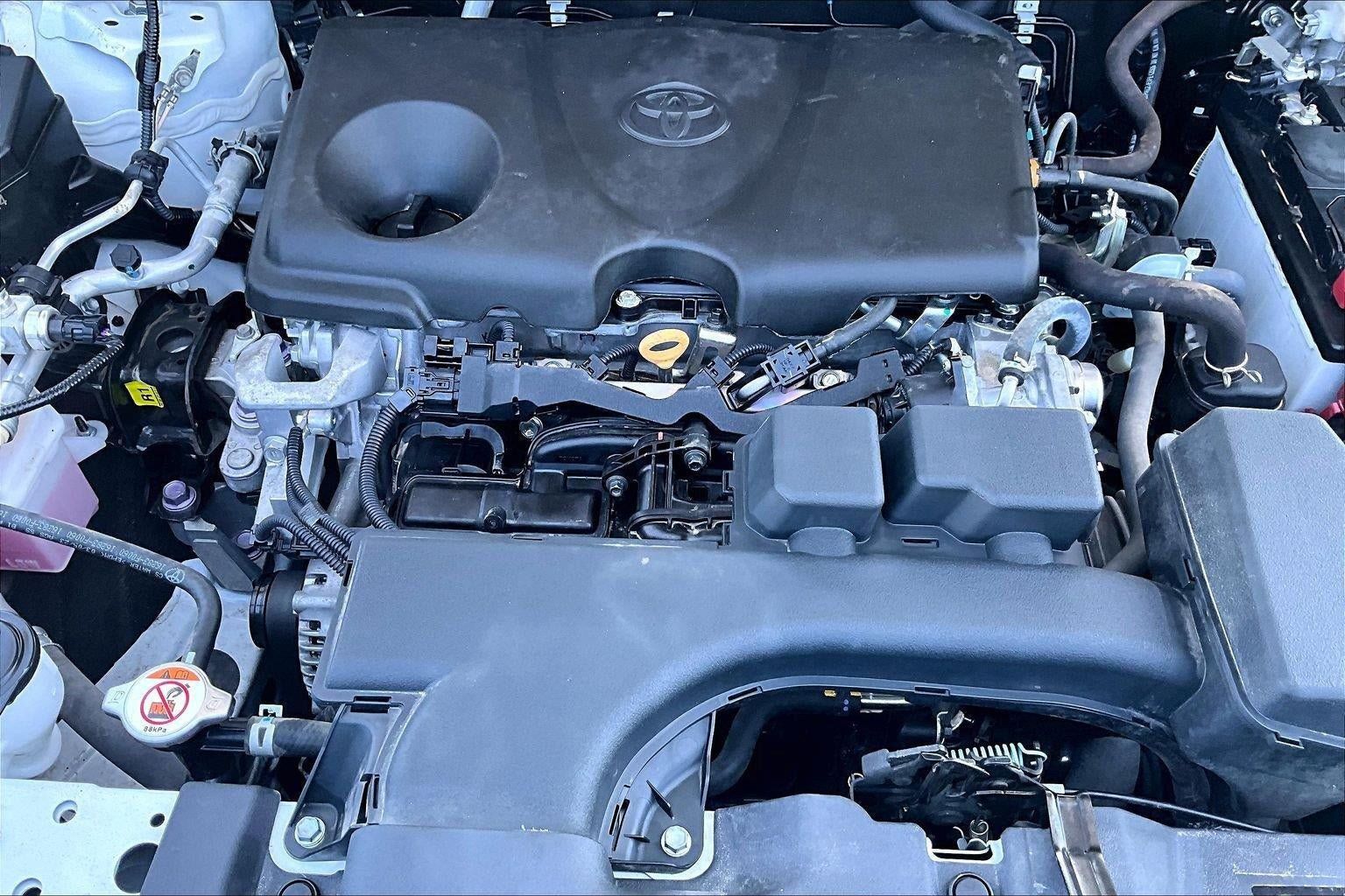 Used 2023 Toyota RAV4 XLE Premium FWD image 33