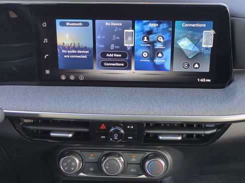 New 2026 Nissan Kicks S image 18