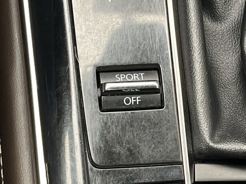 Certified 2021 MAZDA CX-30 2.5 Turbo w/ Premium Package image 18