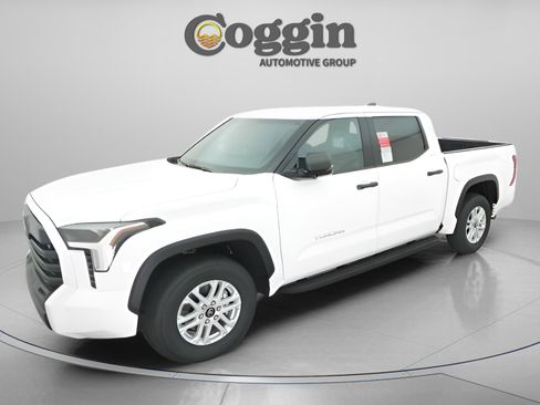 New 2026 Toyota Tundra SR5 w/ SR5 Convenience Package image 1