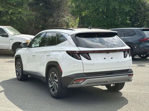 Used 2025 Hyundai Tucson Limited FWD image 4