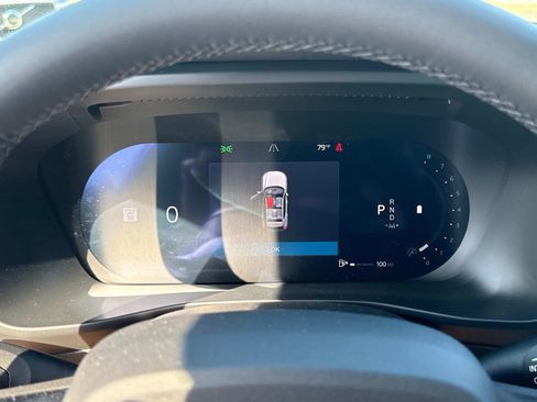 New 2026 Volvo XC40 B5 Ultra w/ Climate Package image 28