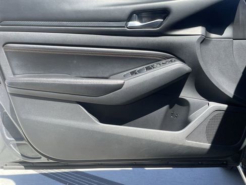Used 2021 Nissan Altima 2.5 SR FWD image 20