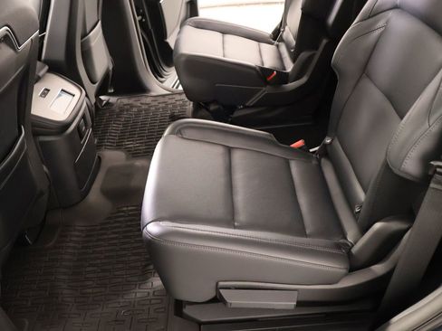 New 2025 Lincoln Navigator Reserve w/ Jet Appearance Package AWD/4WD image 12