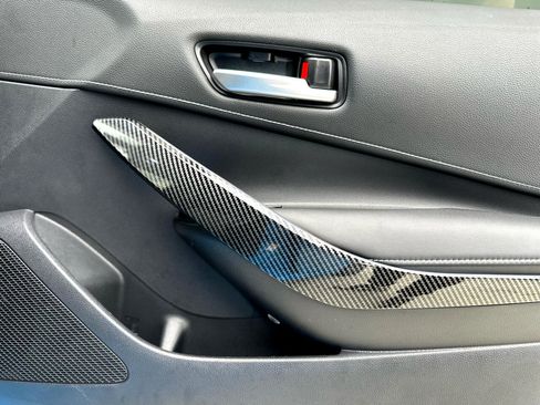 Used 2019 Toyota Corolla XSE image 21