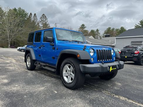 Used 2016 Jeep Wrangler Unlimited Sport w/ Quick Order Package 24S AWD/4WD image 7