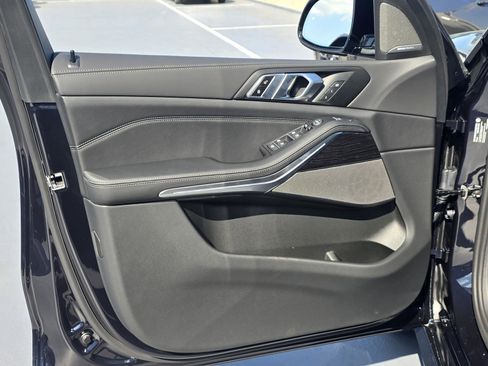 New 2026 BMW X5 xDrive40i w/ M Sport Package image 13