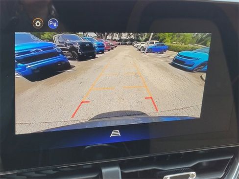 New 2026 Chevrolet Equinox ACTIV image 17