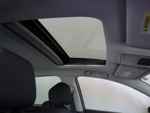 Used 2024 Honda Accord EX image 3