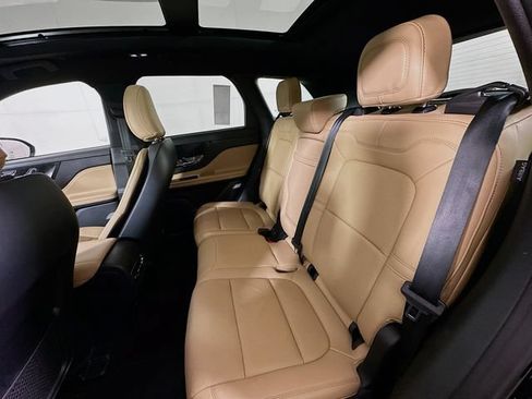 Certified 2022 Lincoln Corsair Reserve w/ Equipment Group 201A AWD/4WD image 28