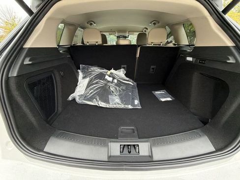 New 2026 Lincoln Corsair Premiere FWD image 25
