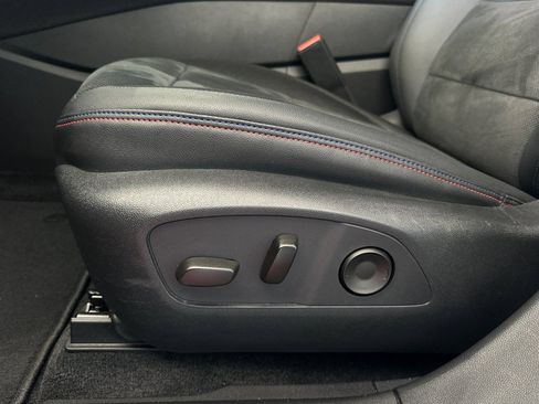 Used 2024 Chevrolet Blazer EV RS AWD/4WD image 13