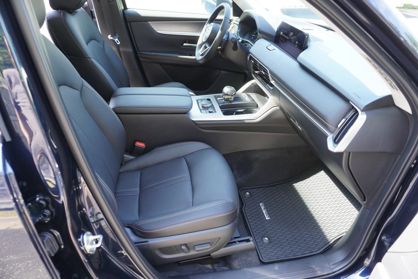 Used 2025 MAZDA CX-90 3.3 Turbo w/ Preferred Package AWD/4WD image 20