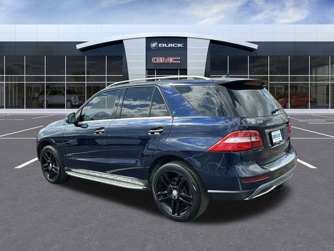 Used 2013 Mercedes-Benz ML 350 4MATIC image 3