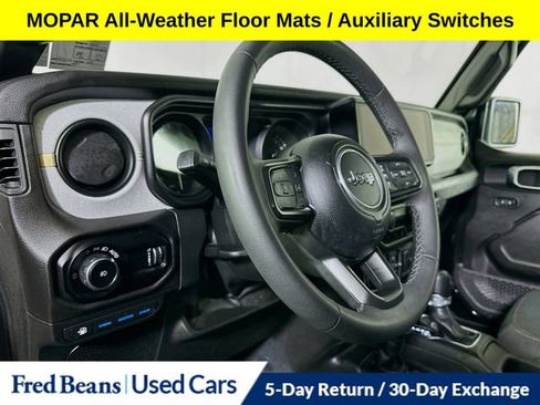 Used 2025 Jeep Wrangler Unlimited Sport S 4xe AWD/4WD image 11