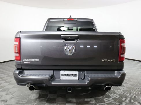 Used 2019 RAM 1500 Laramie AWD/4WD image 3