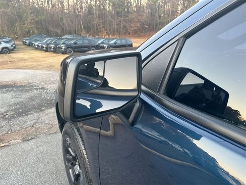 Used 2023 Chevrolet Silverado 1500 RST w/ Z71 Off-Road Package image 10