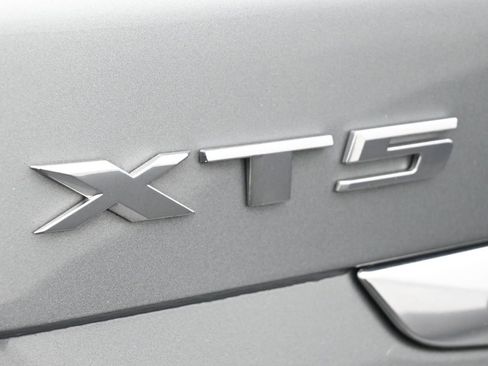 Certified 2023 Cadillac XT5 Luxury image 21