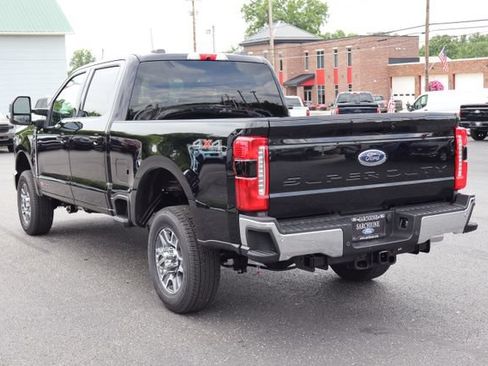 Used 2026 Ford F250 Lariat AWD/4WD image 18