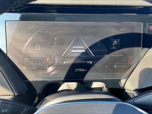 Used 2025 GMC Yukon Denali image 16