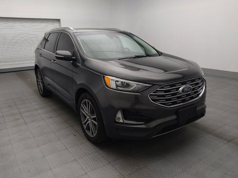 Used 2020 Ford Edge Titanium w/ Class II Trailer Tow Package AWD/4WD image 13