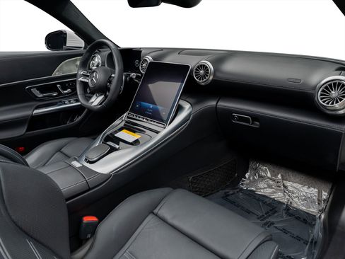 Used 2023 Mercedes-Benz SL 55 AMG AMG SL 55 image 2