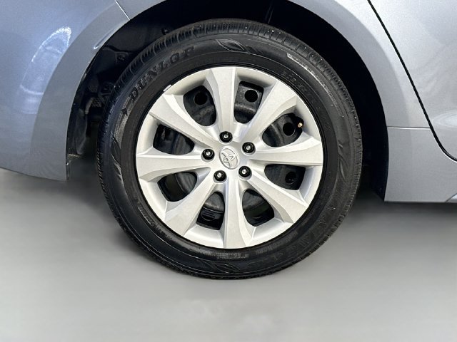 Used 2023 Toyota Corolla LE FWD image 32