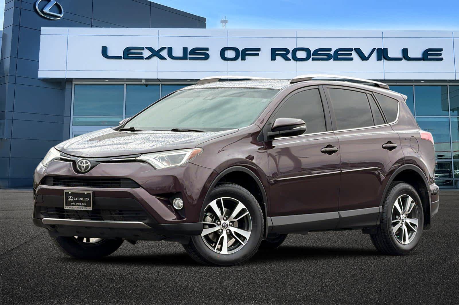 Used 2018 Toyota RAV4 XLE w/ Plus Extra Value Package FWD image 1